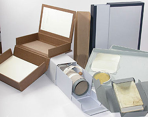 Schutzbehältnisse für Bücher